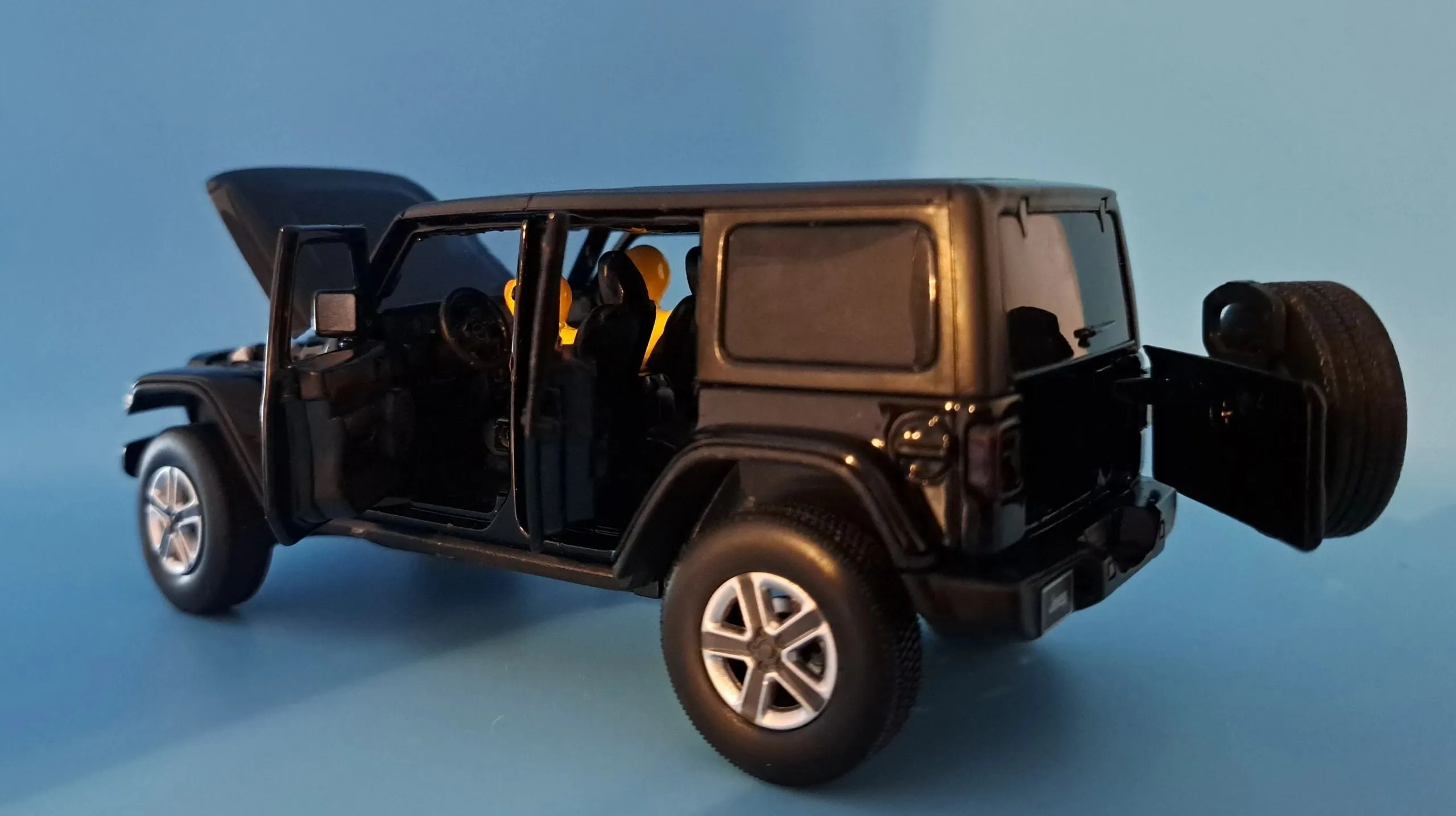4 Door Jeep  Sahara