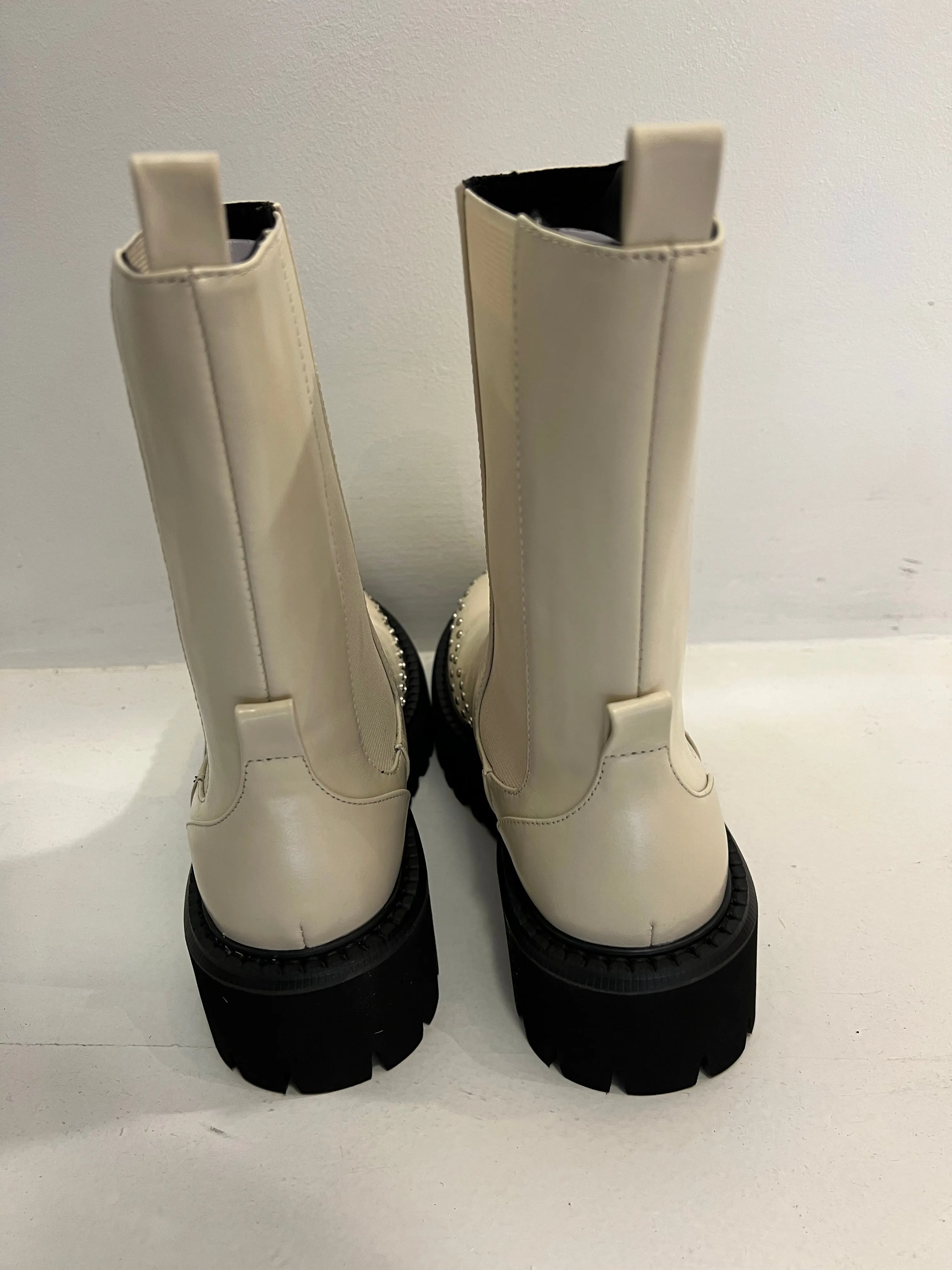 Bibi Lou Cream Stud Chelsea Boot