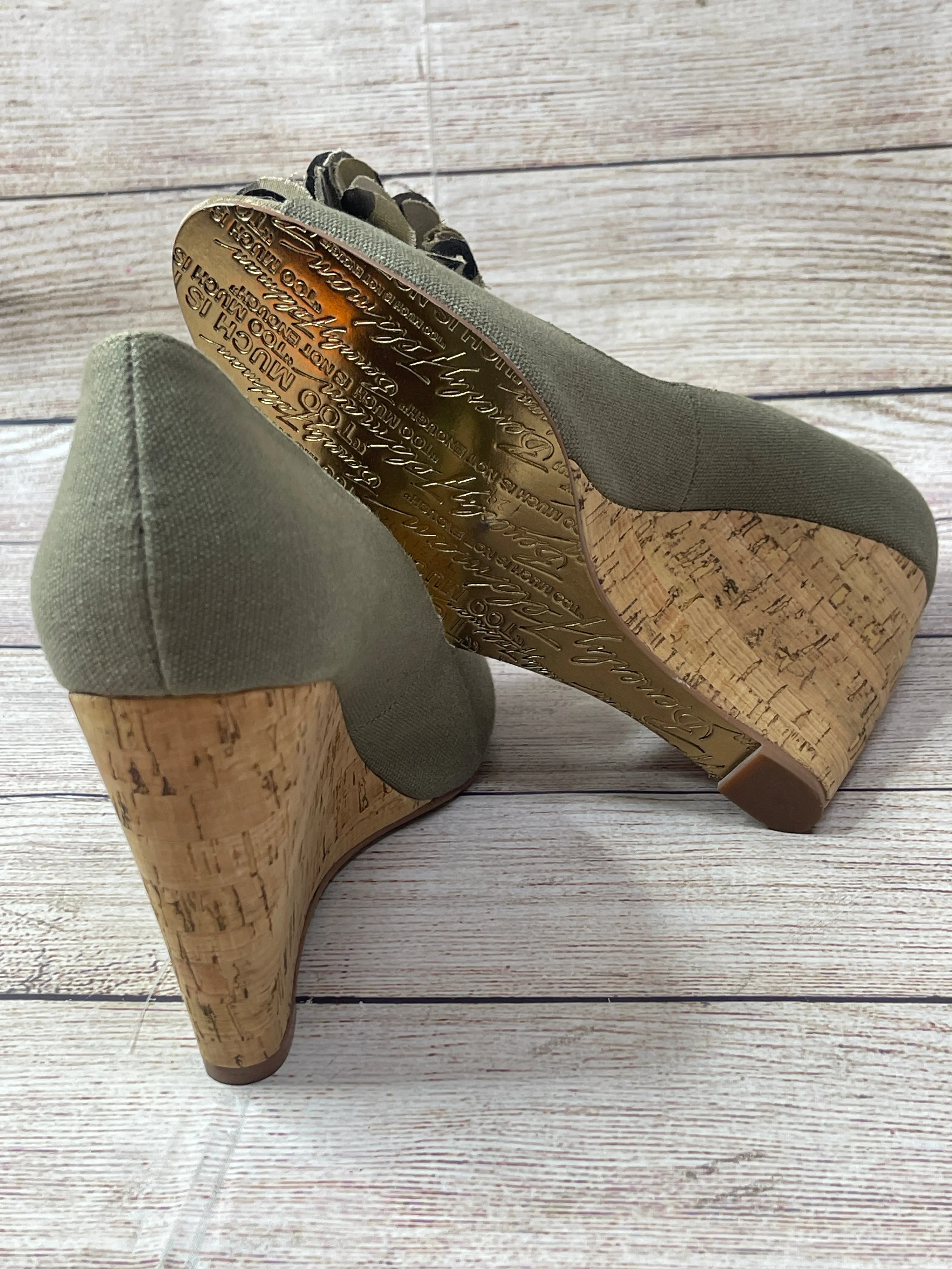 Green Shoes Heels Wedge Cmb, Size 8
