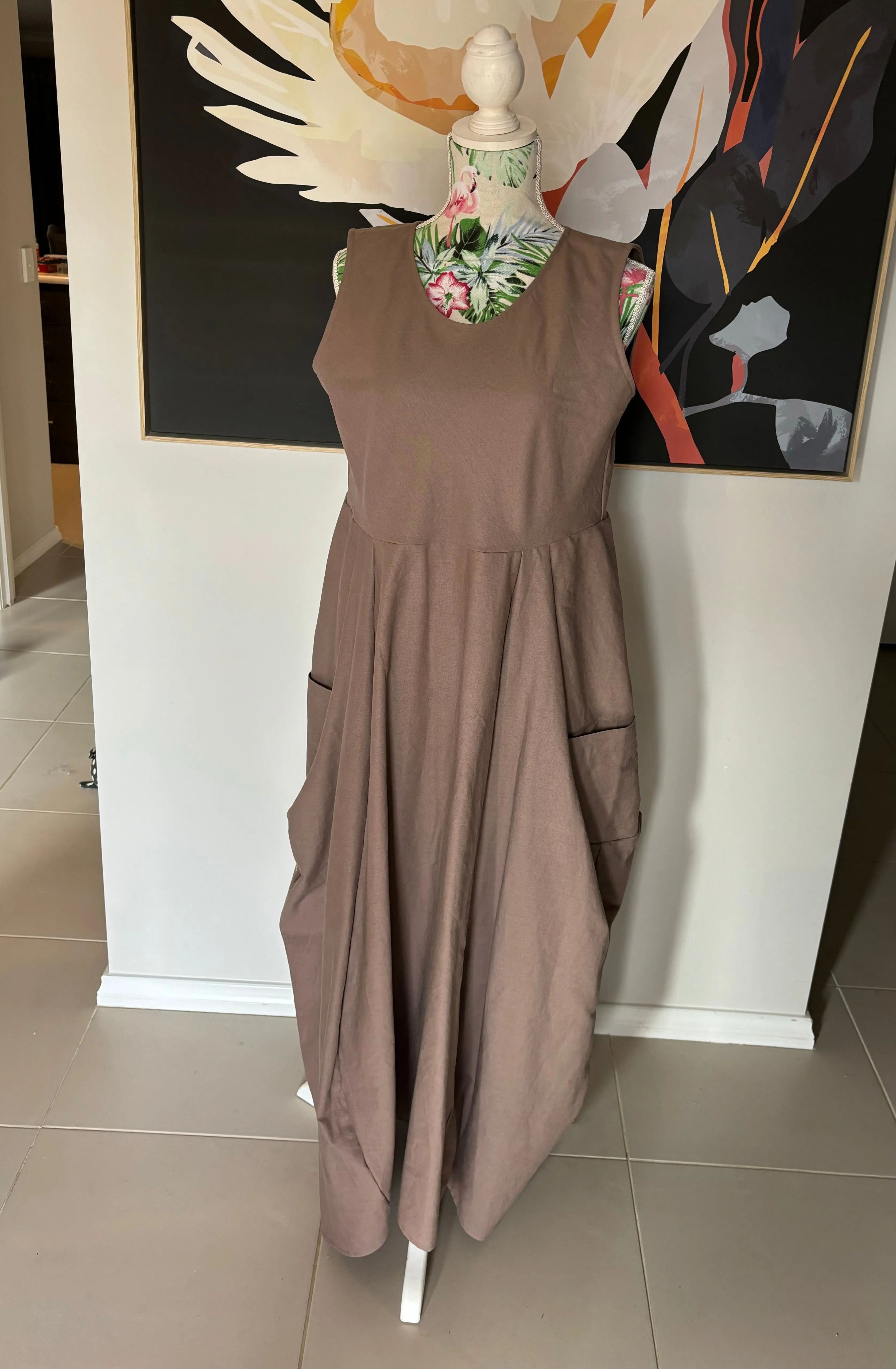 IN STOCK The Tulip Dress
