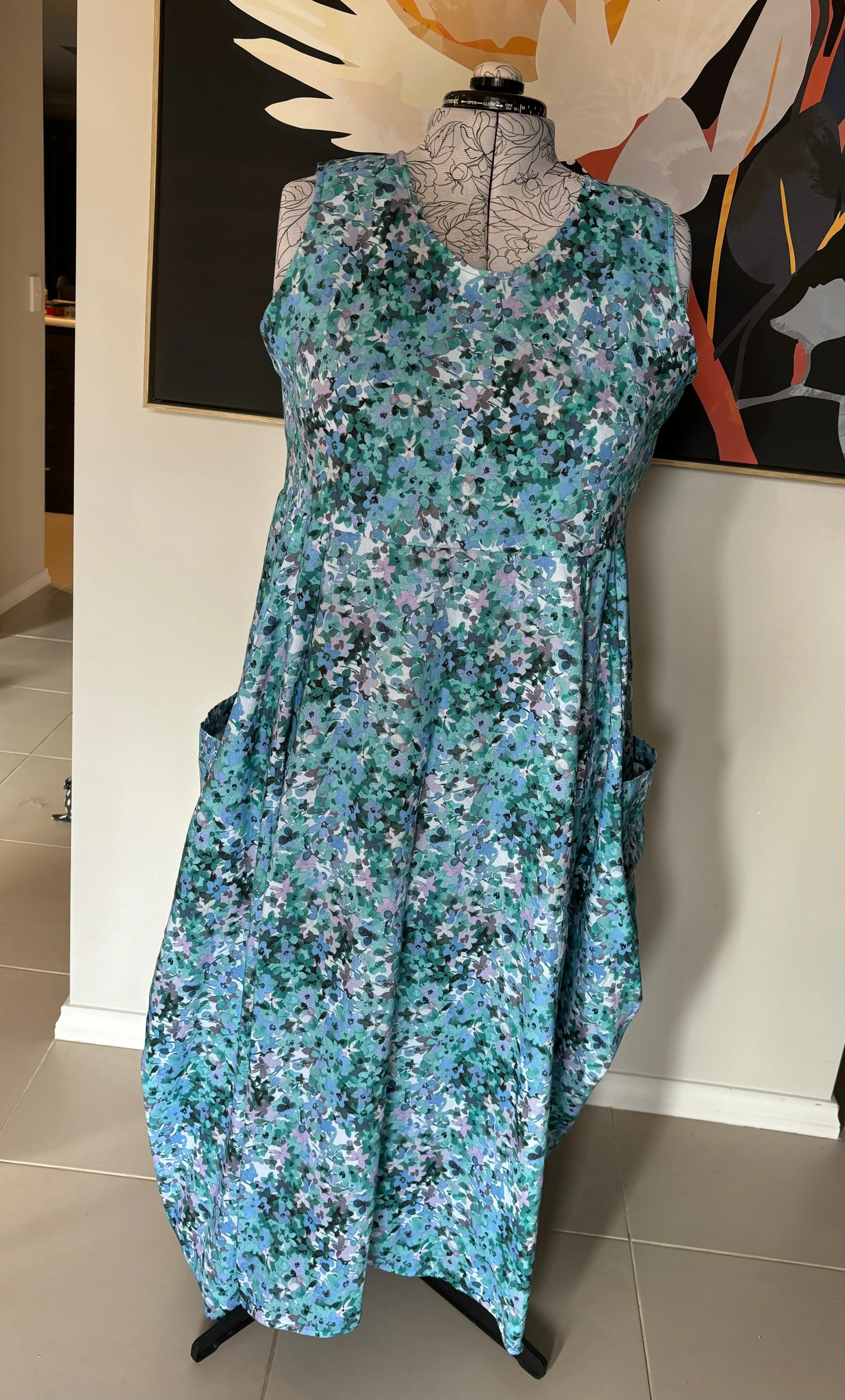 IN STOCK The Tulip Dress