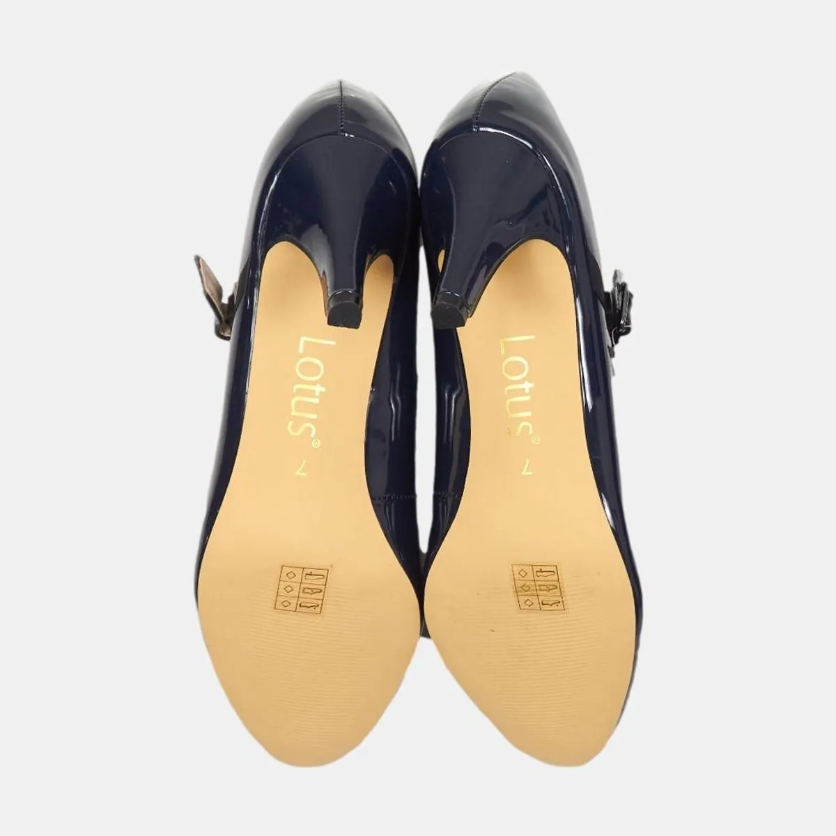 Lotus Heels