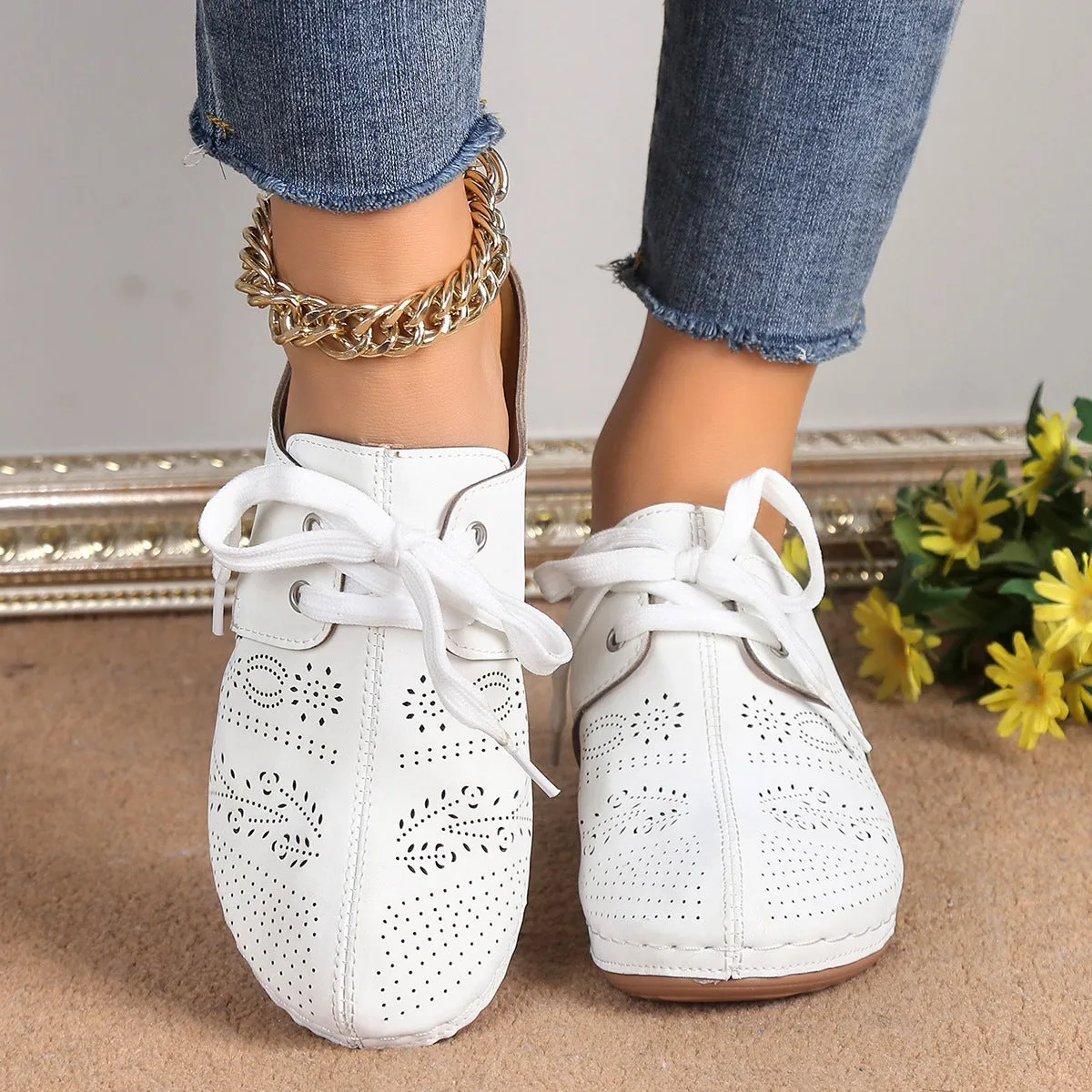 Women's Lace-Up Round Toe Wedge Sandals